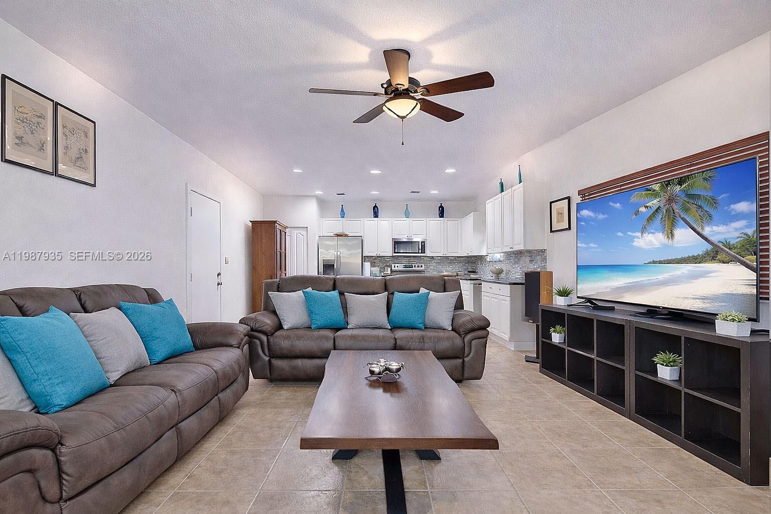 Real estate property located at 16479 50th Ter, Miami-dade, Laroc Estates, Miami, FL