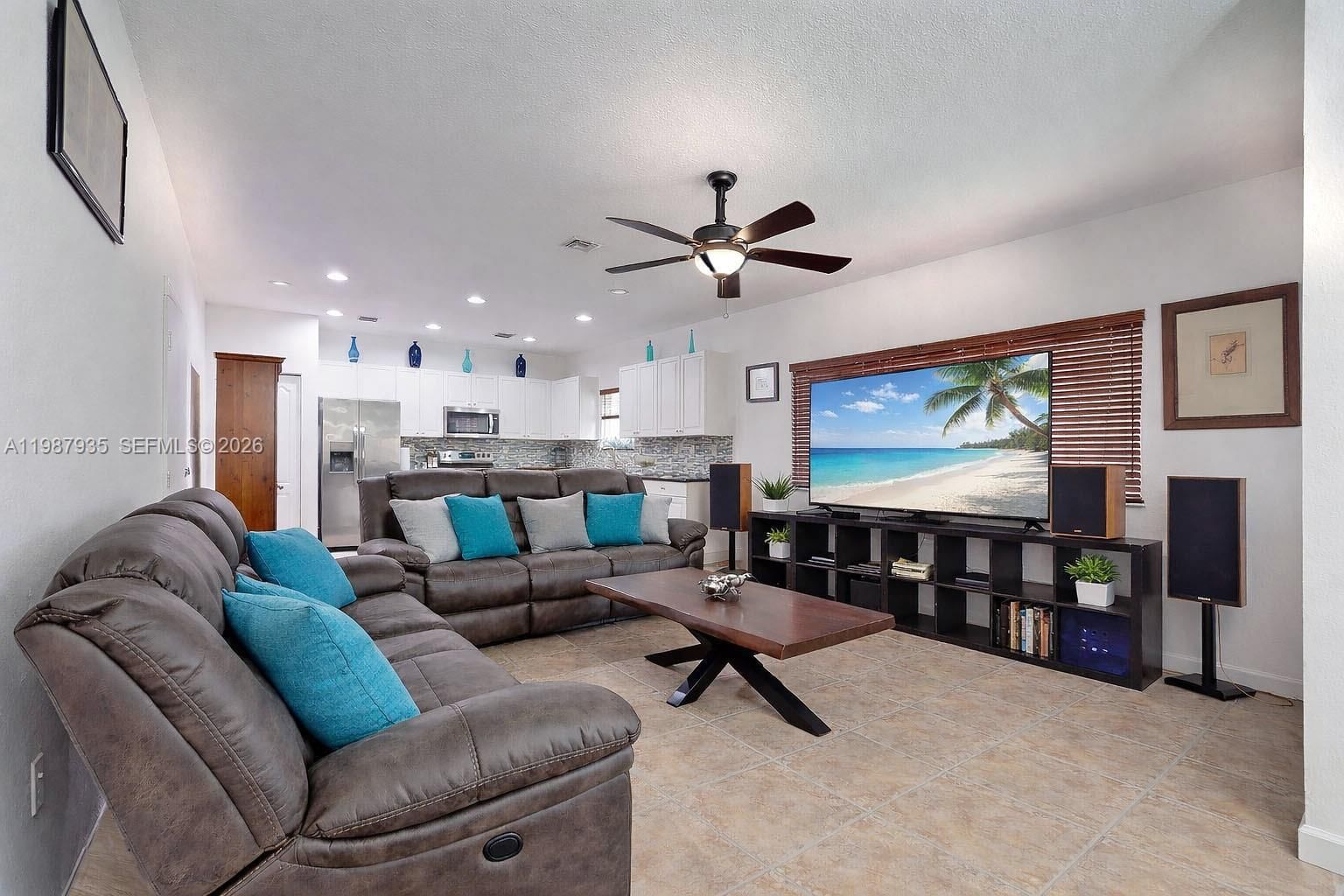 Real estate property located at 16479 50th Ter, Miami-dade, Laroc Estates, Miami, FL