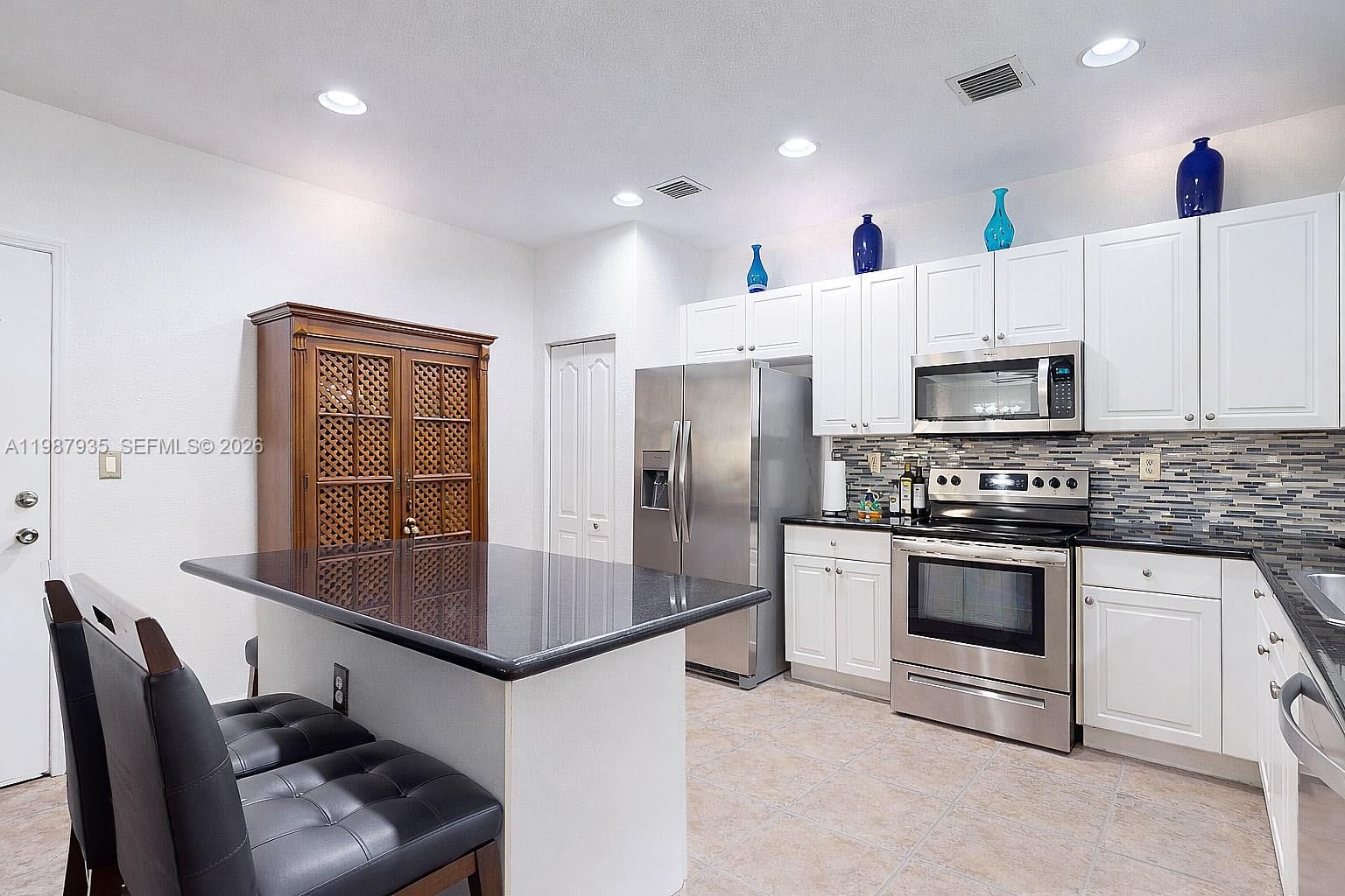 Real estate property located at 16479 50th Ter, Miami-dade, Laroc Estates, Miami, FL