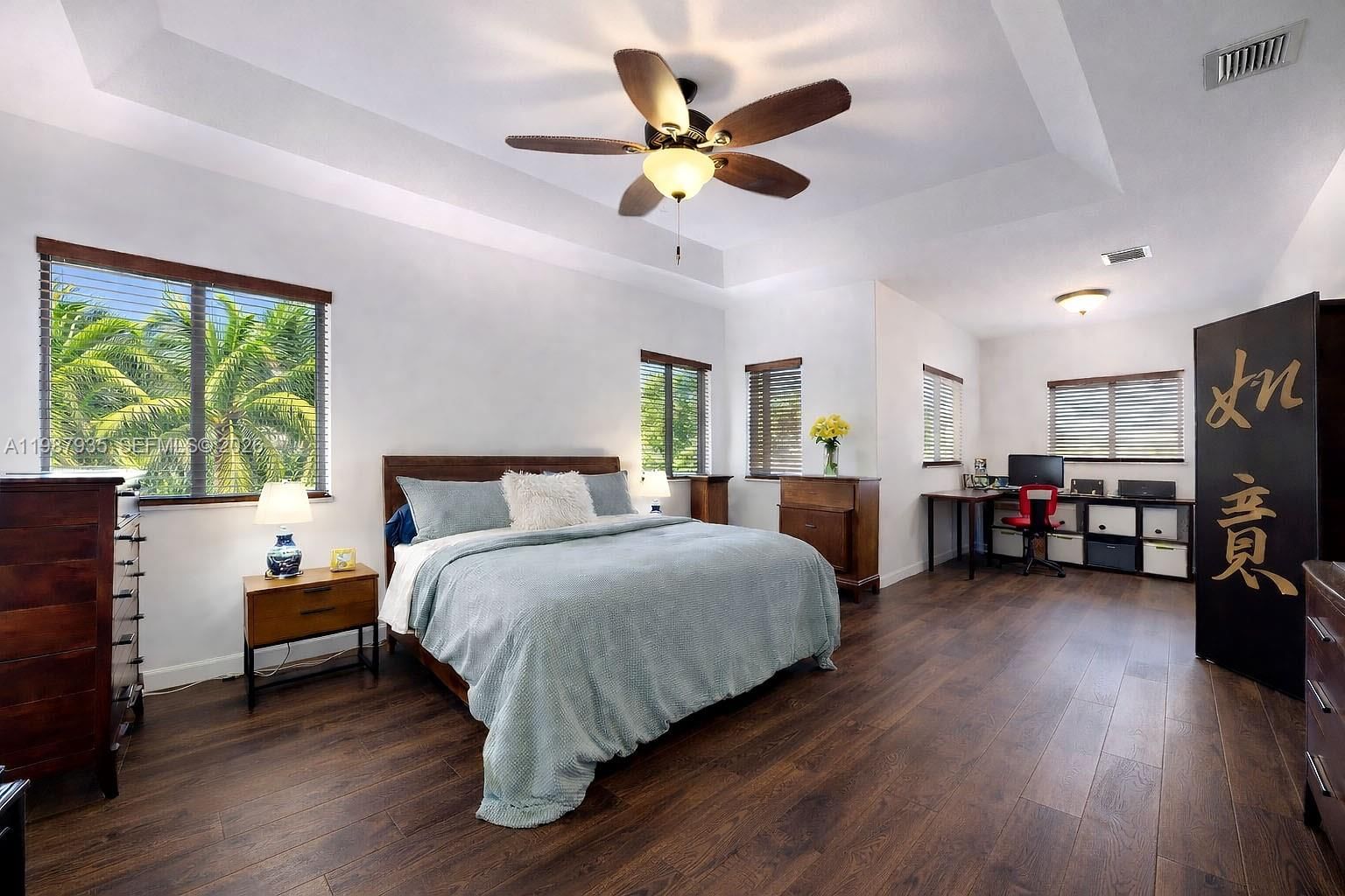 Real estate property located at 16479 50th Ter, Miami-dade, Laroc Estates, Miami, FL