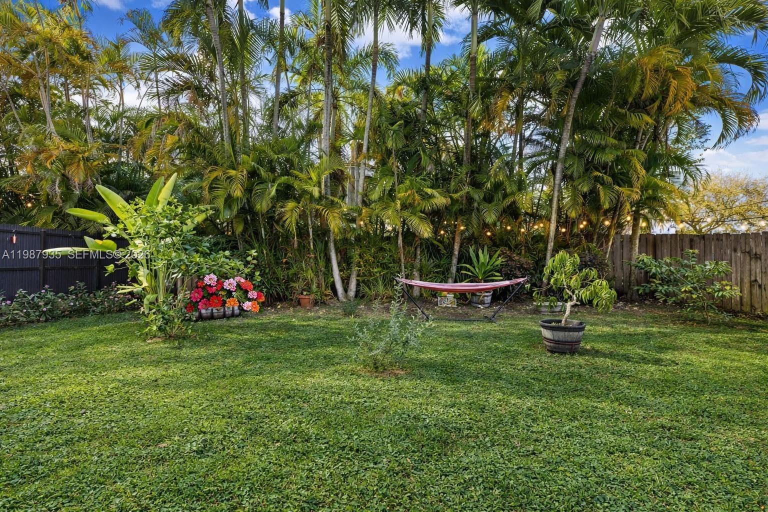 Real estate property located at 16479 50th Ter, Miami-dade, Laroc Estates, Miami, FL