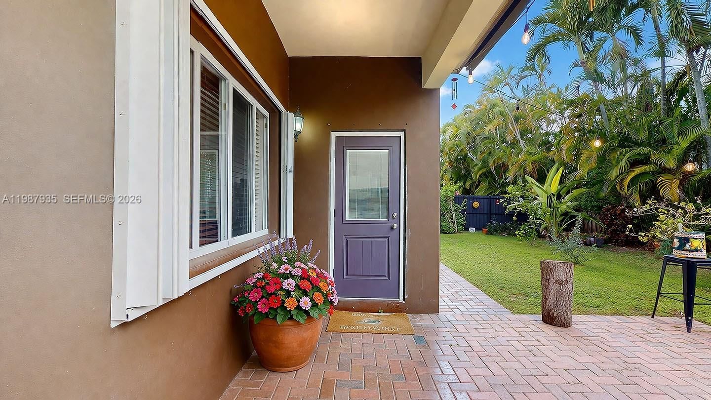 Real estate property located at 16479 50th Ter, Miami-dade, Laroc Estates, Miami, FL