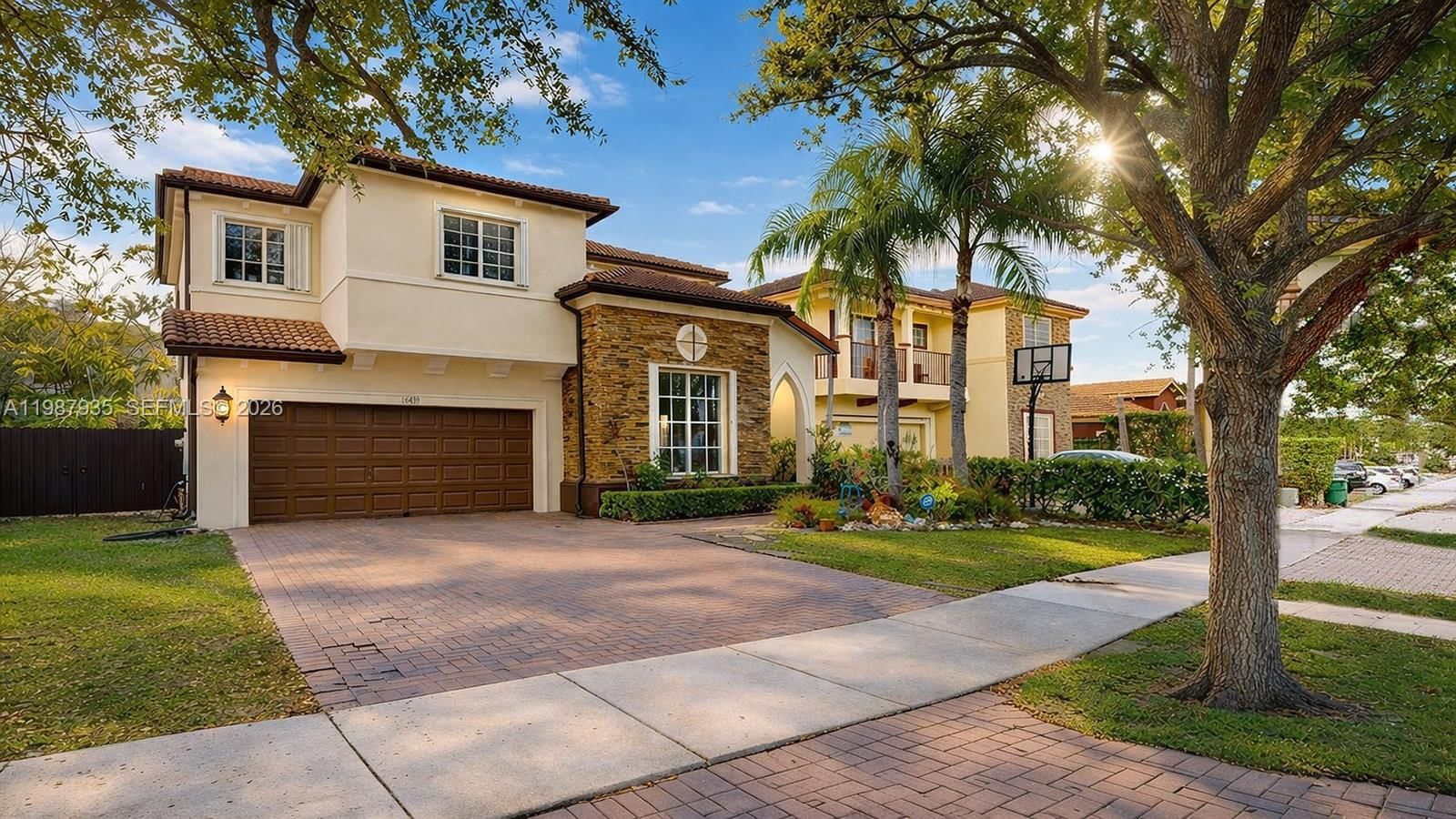 Real estate property located at 16479 50th Ter, Miami-dade, Laroc Estates, Miami, FL