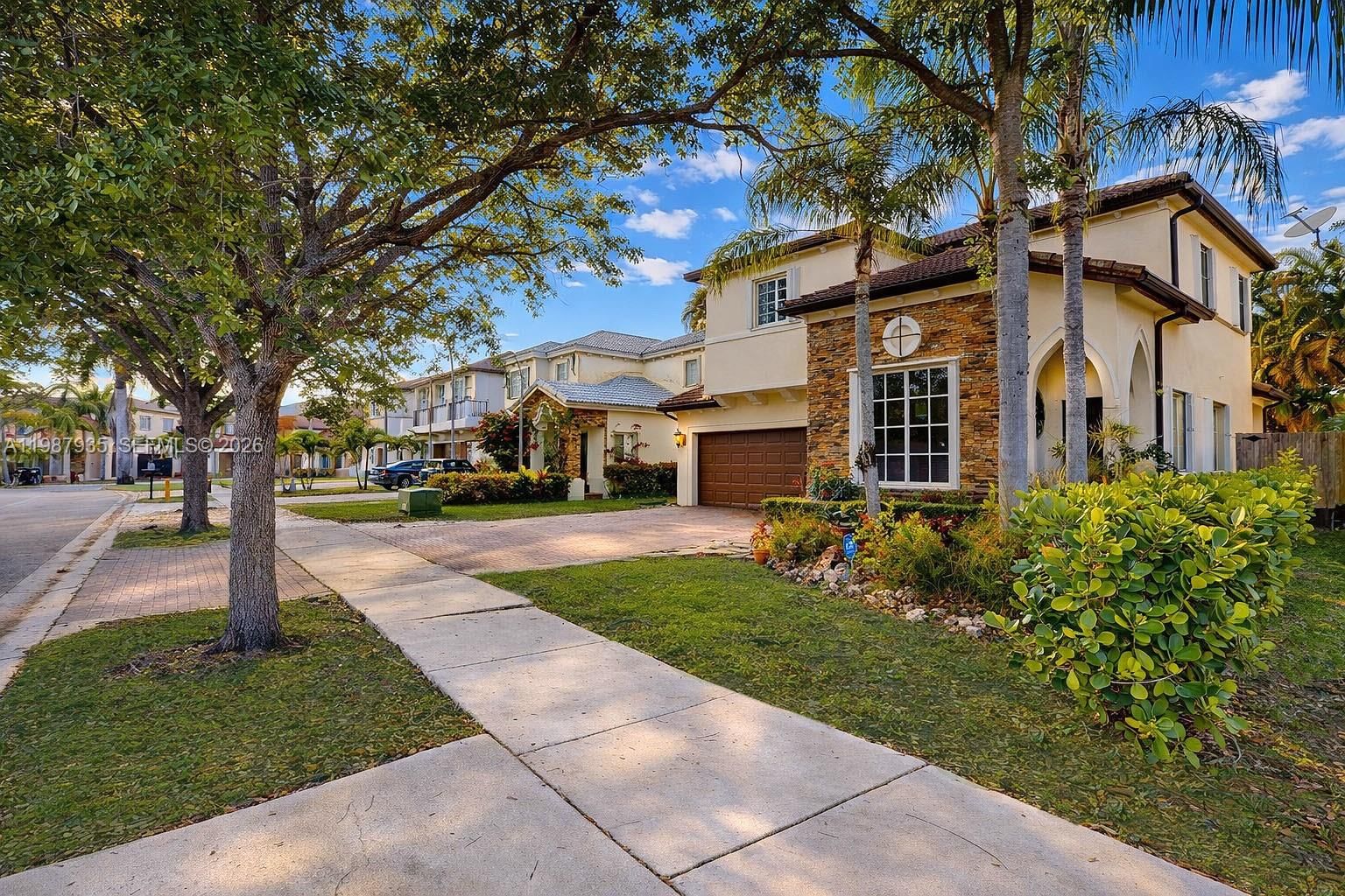 Real estate property located at 16479 50th Ter, Miami-dade, Laroc Estates, Miami, FL