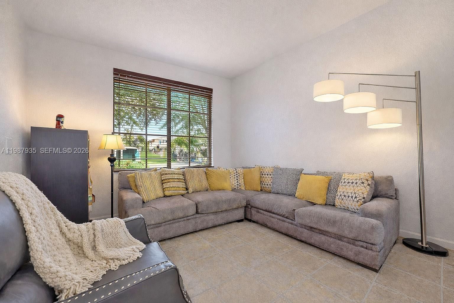 Real estate property located at 16479 50th Ter, Miami-dade, Laroc Estates, Miami, FL