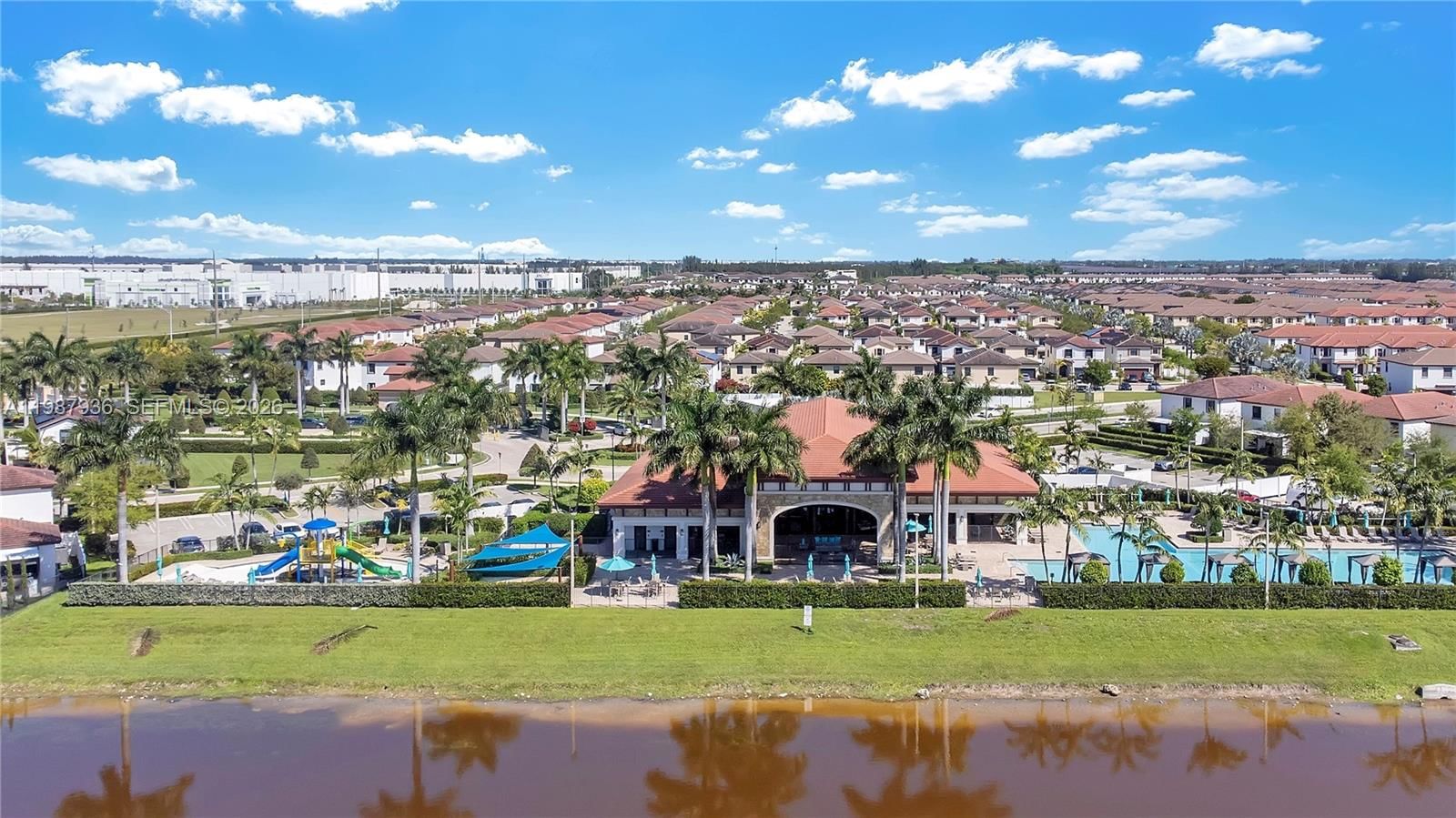 Real estate property located at 10521 35th Way, Miami-dade, Aquabella Section Two, Hialeah, FL