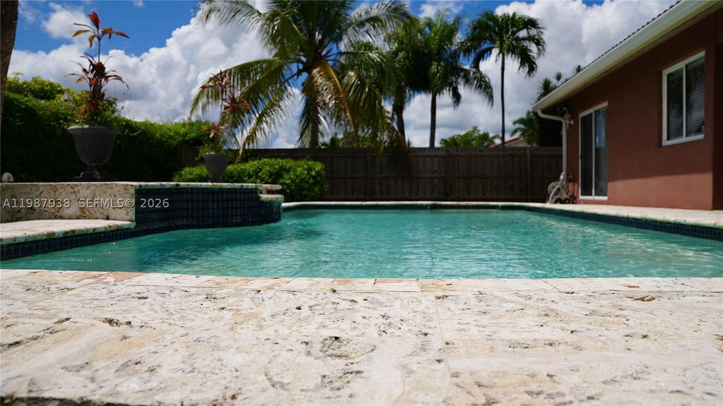 Real estate property located at 14856 174th St, Miami-dade, Luz Estela Sub, Miami, FL