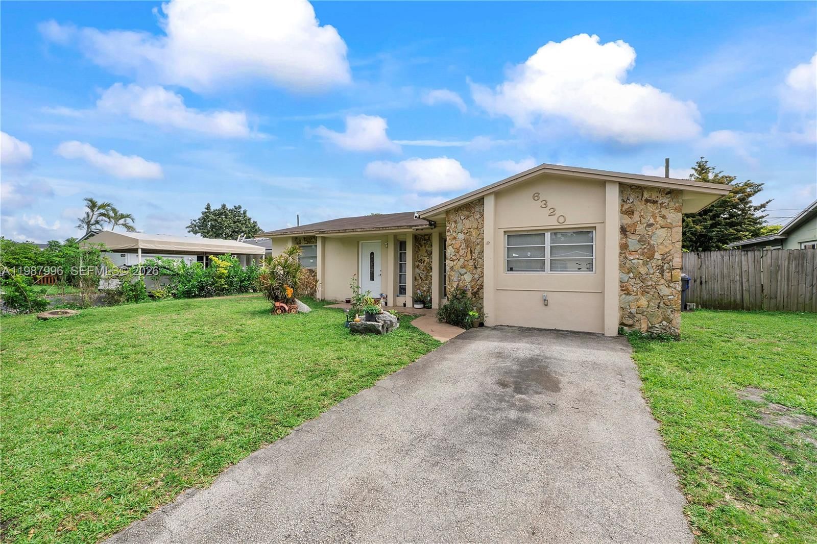 Real estate property located at 6320 Sherman St, Broward, Driftwood Plaza No 3, Hollywood, FL