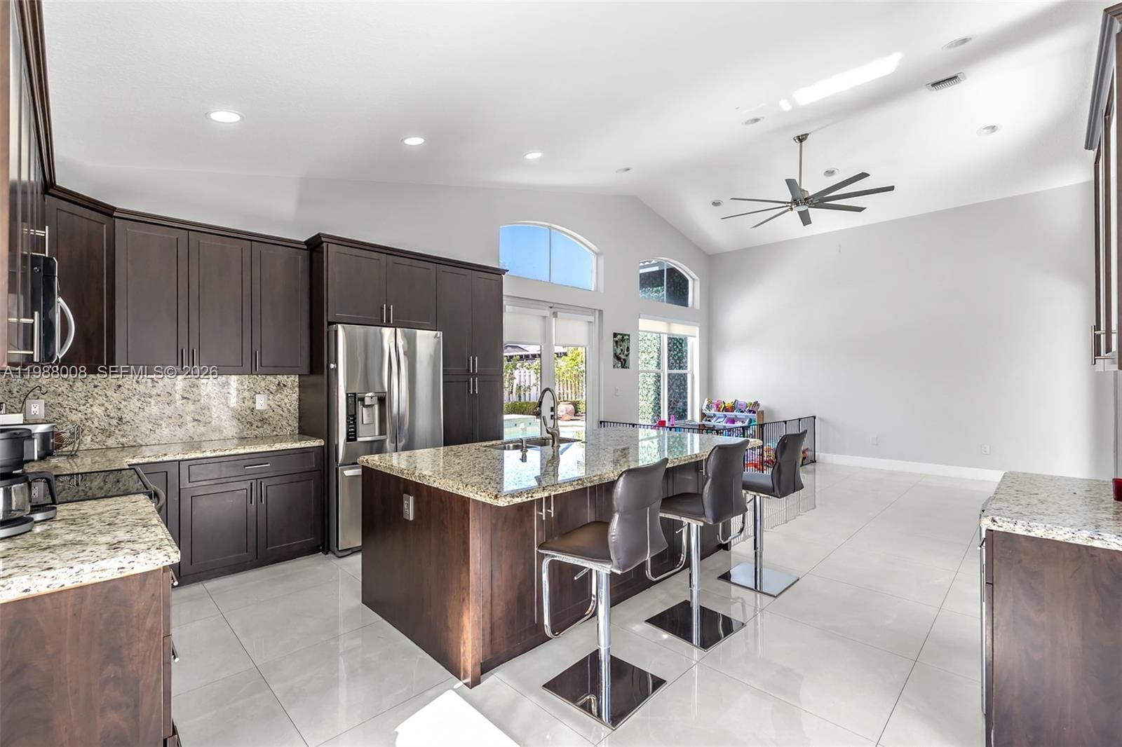 Real estate property located at 18820 29th St, Broward, Sunset Lakes Plat One, Miramar, FL