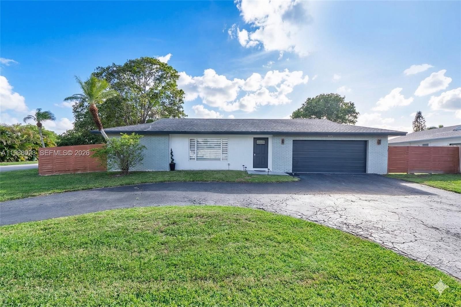 Real estate property located at 6701 98th Ave, Broward, Westwood Community Two, Tamarac, FL