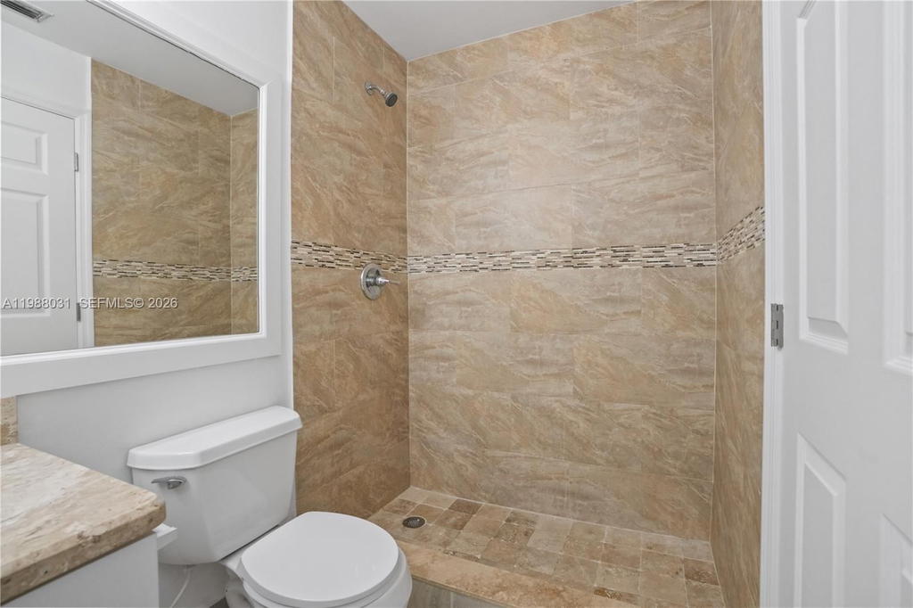 Real estate property located at 10610 158th Ct #208, Miami-dade, Royal Palm Place, Miami, FL
