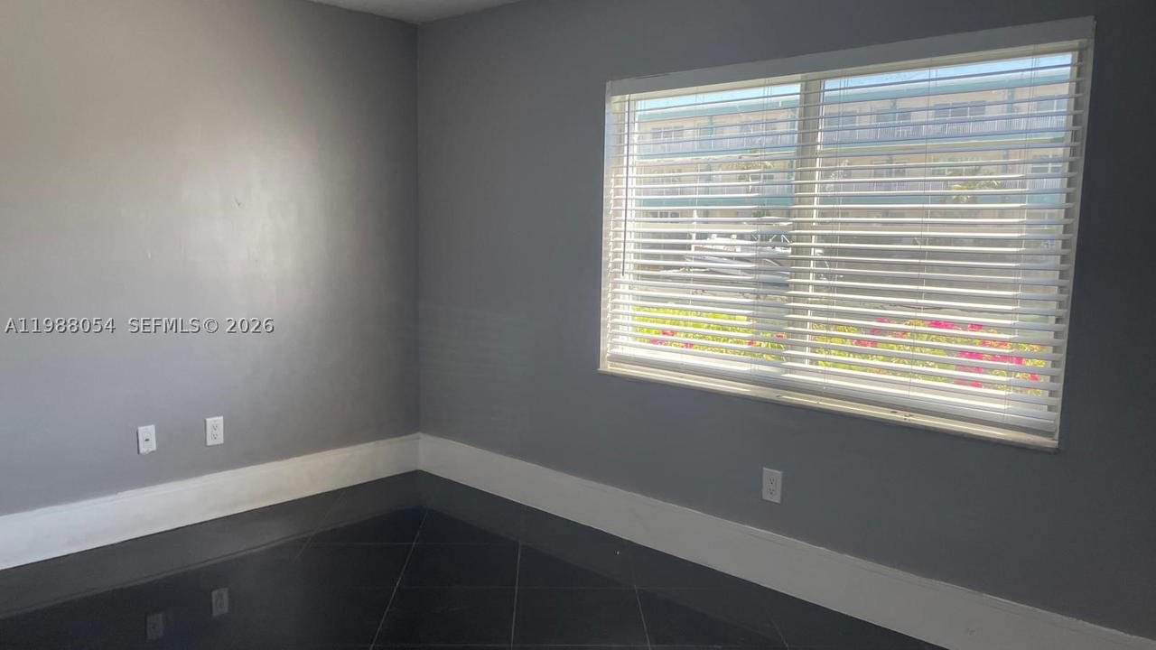 Real estate property located at 3944 167th St #106, Miami-dade, La Mar Breeze Water Views, North Miami Beach, FL