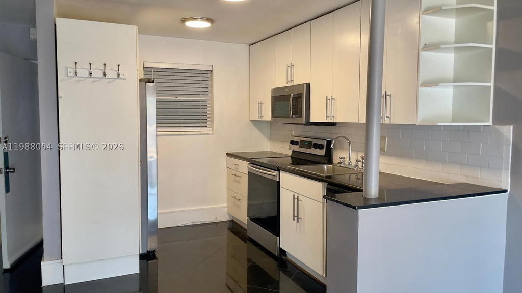Real estate property located at 3944 167th St #106, Miami-dade, La Mar Breeze Water Views, North Miami Beach, FL