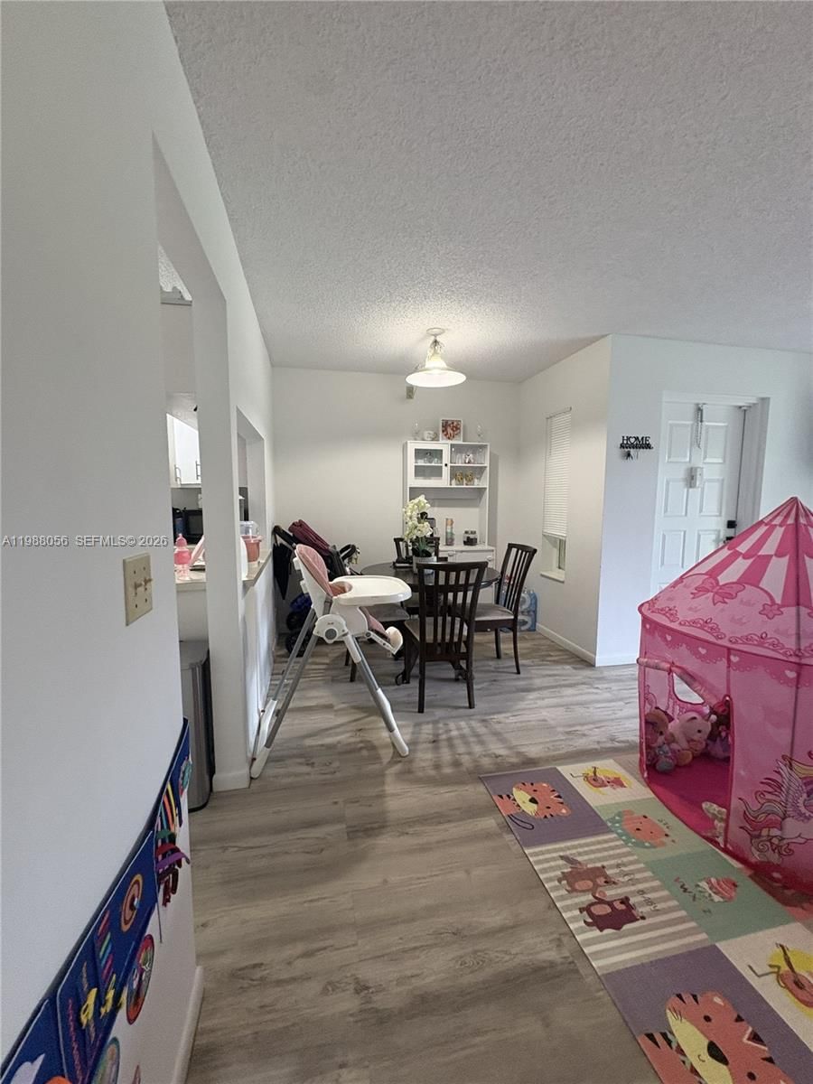 Real estate property located at 721 Sunny Pine Way C2, Palm Beach, Pine Ridge North Village, Green Acres, FL