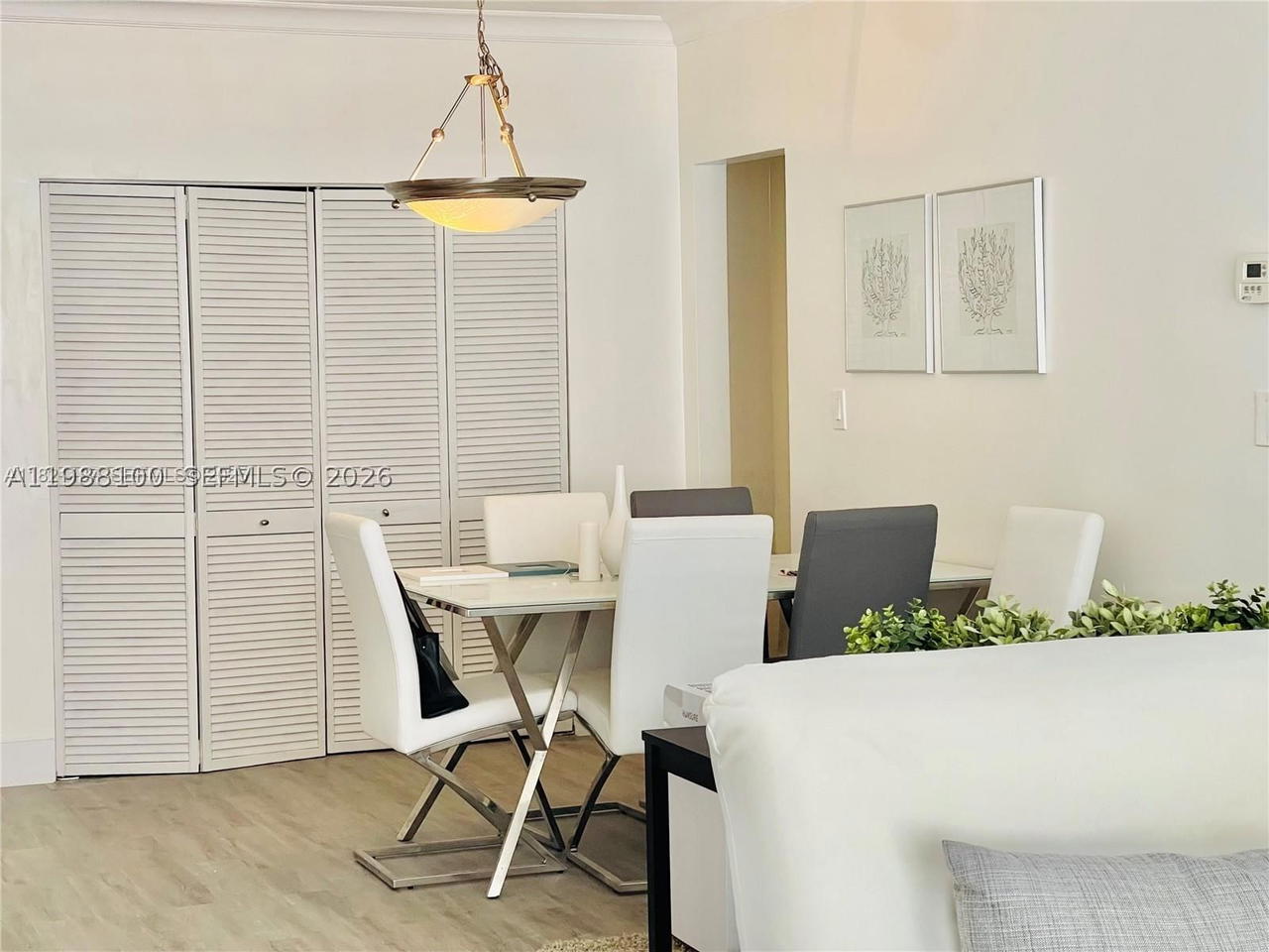 Real estate property located at 3001 Ocean Dr #101, Broward, Residences On Hollywood B, Hollywood, FL