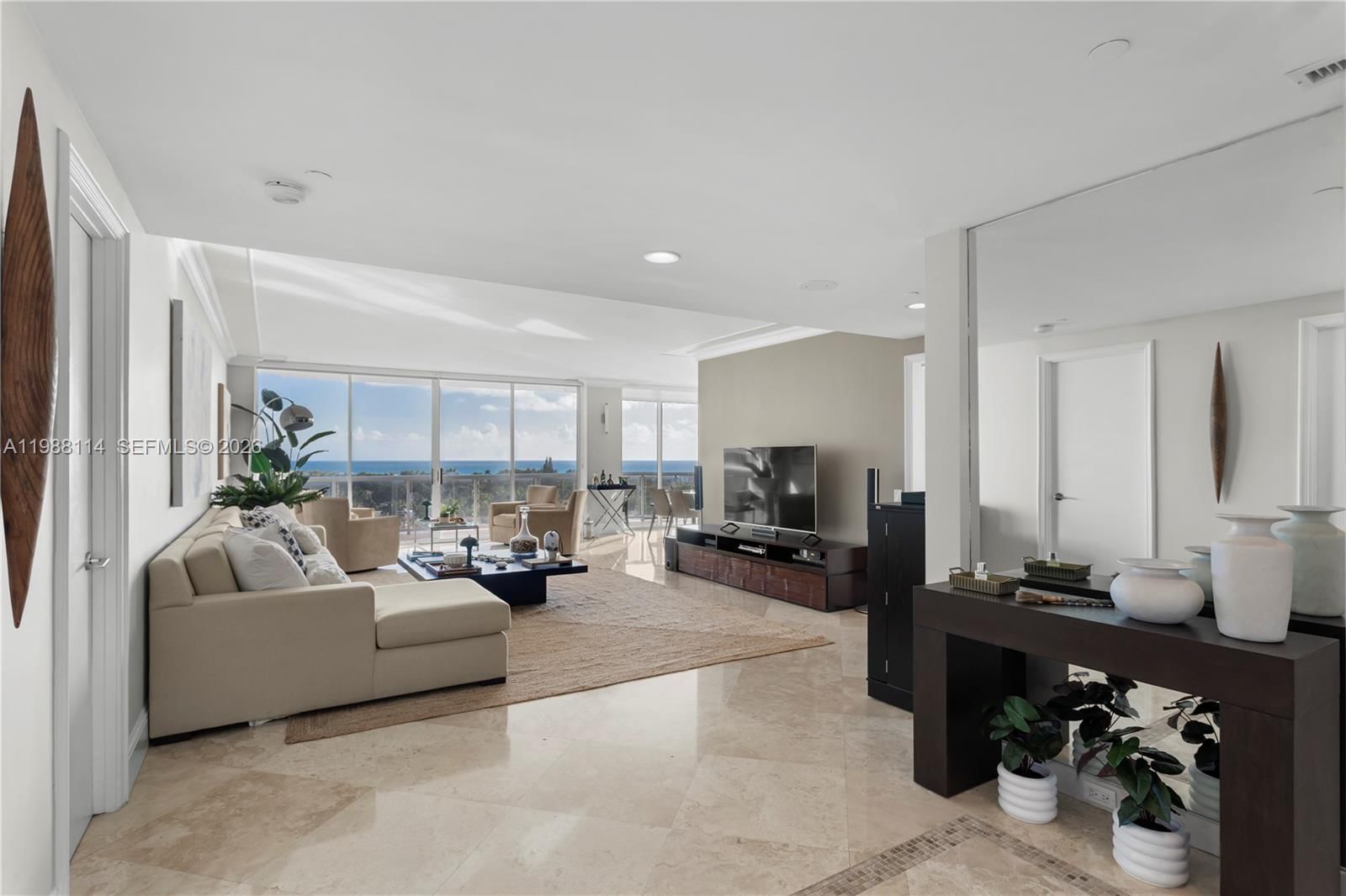 Real estate property located at 3802 207th St #1001, Miami-dade, One Island Place Condo Ii, Aventura, FL