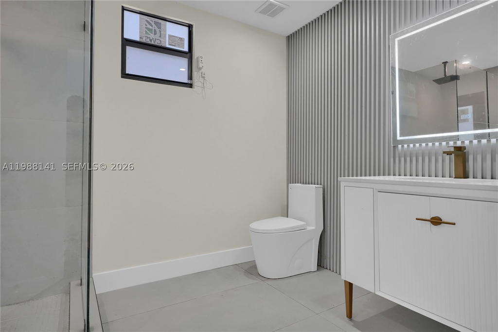 Real estate property located at 1108 Harrison St, Broward, Hollywood Lakes Section, Hollywood, FL