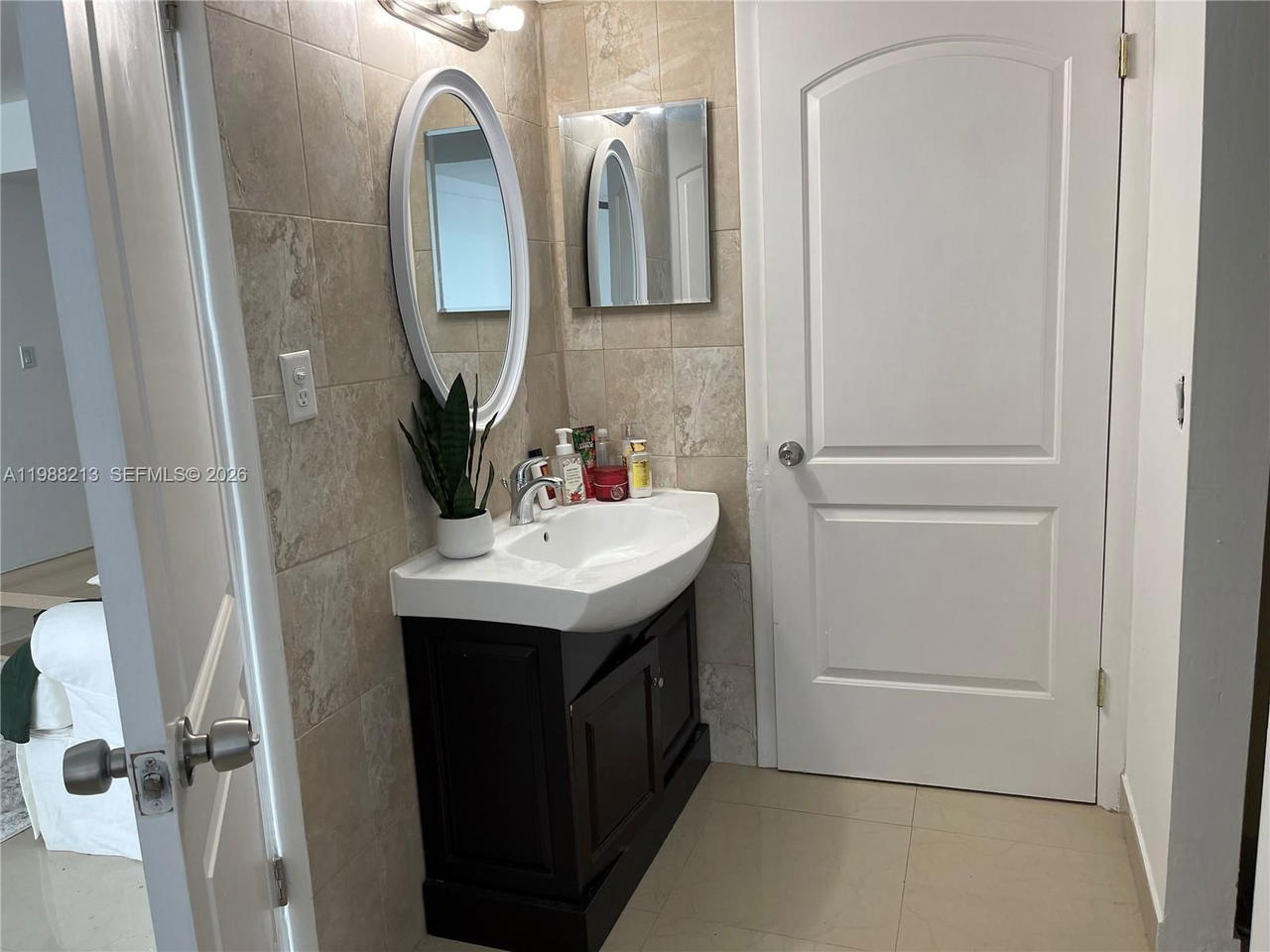 Real estate property located at 6820 Indian Creek Dr #3B, Miami-dade, Indian Creek Cl Marina Co, Miami Beach, FL