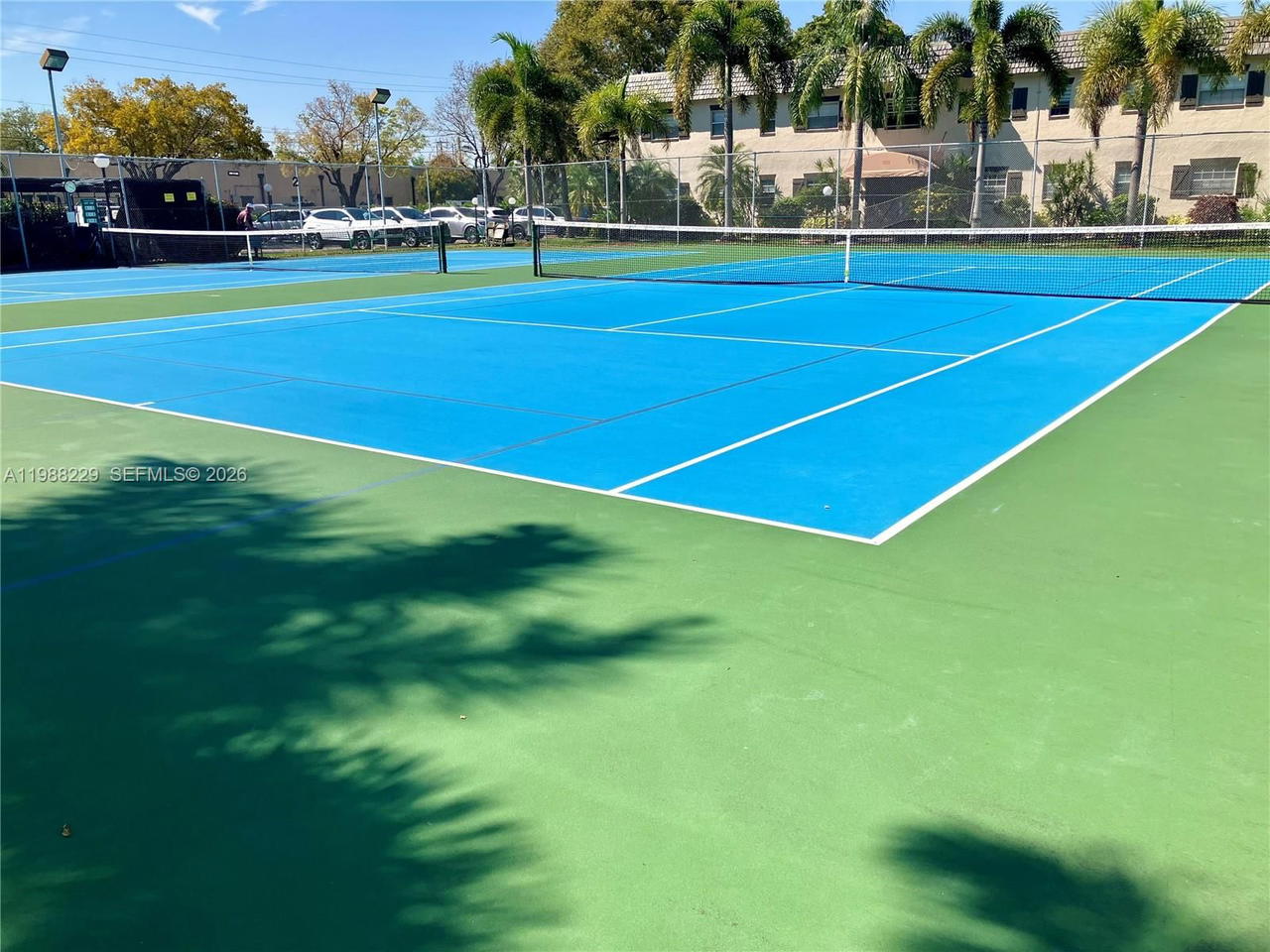 Real estate property located at 5681 2nd Ct #105, Broward, Meadows Condo, Margate, FL