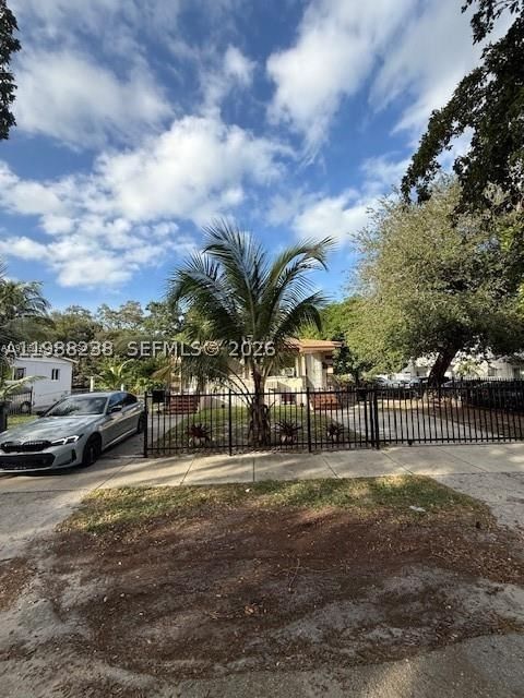 Real estate property located at 551-553 133rd St, Miami-dade, Alberta Biscayne 2nd Rev, North Miami, FL