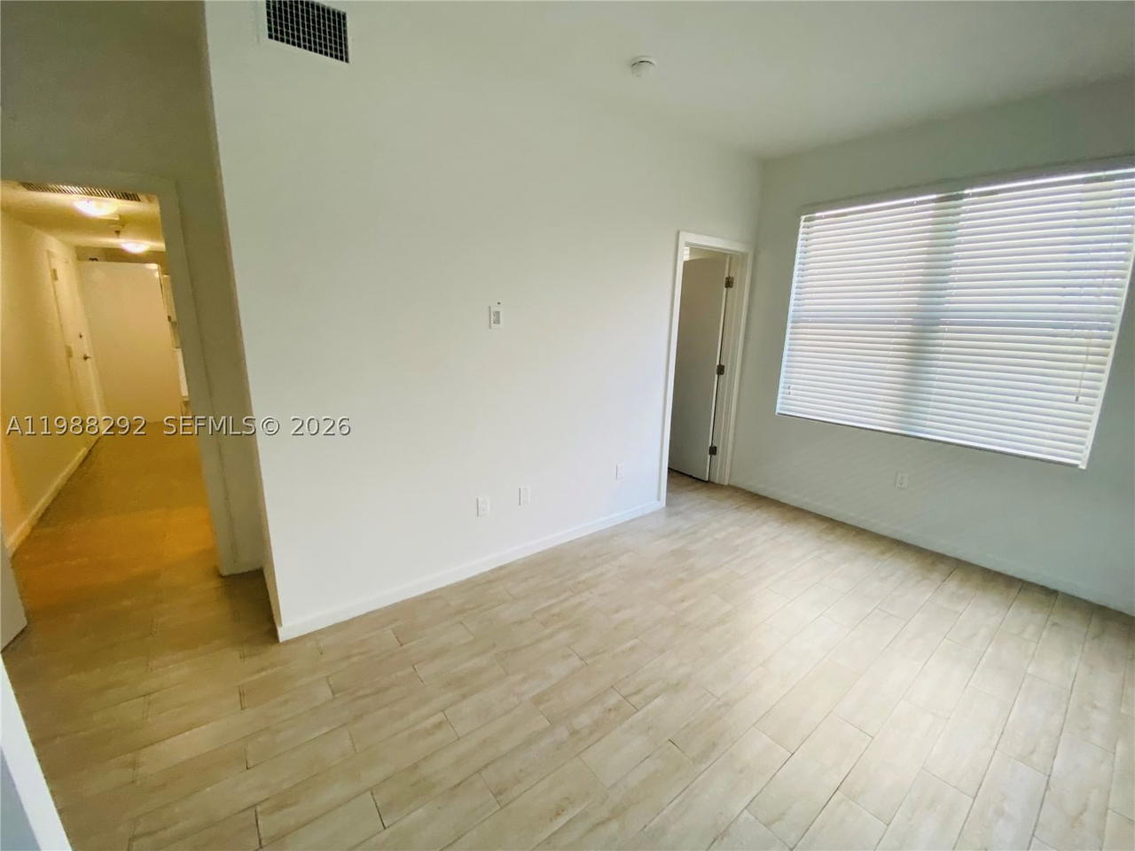 Real estate property located at 1611 Meridian Ave #305, Miami-dade, Emily Condo, Miami Beach, FL