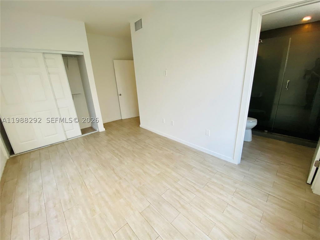 Real estate property located at 1611 Meridian Ave #305, Miami-dade, Emily Condo, Miami Beach, FL