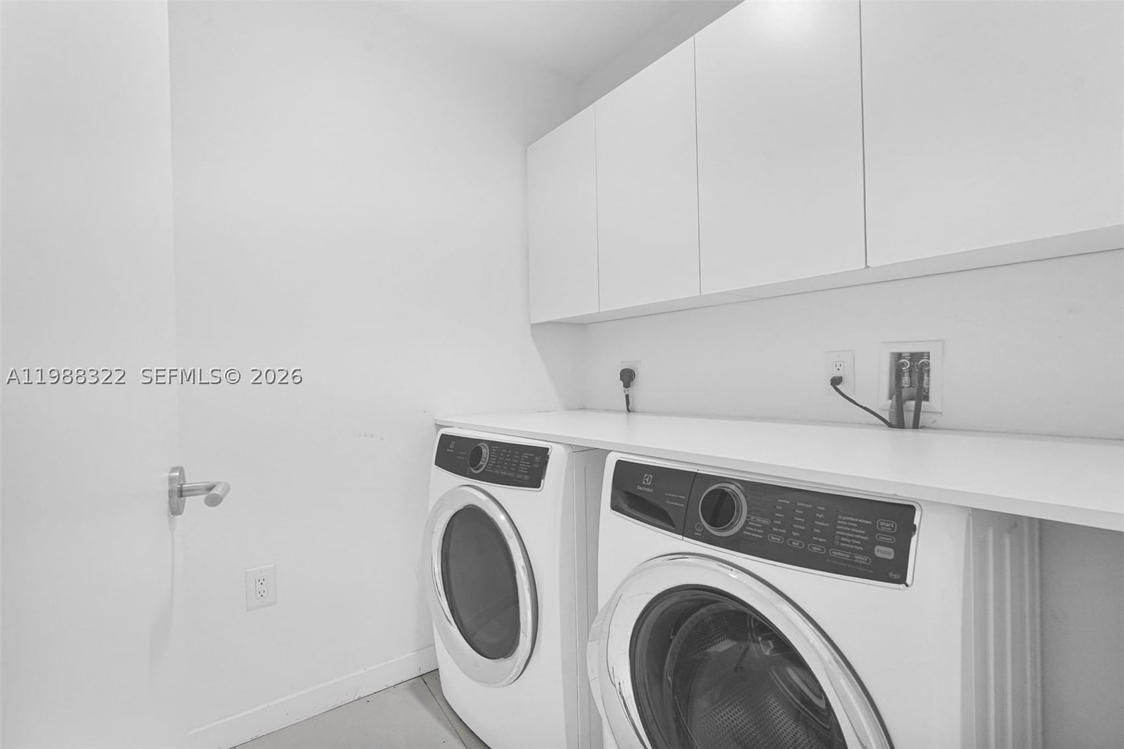 Real estate property located at 851 1st Ave #2912, Miami-dade, Paramount Miami Worldcent, Miami, FL