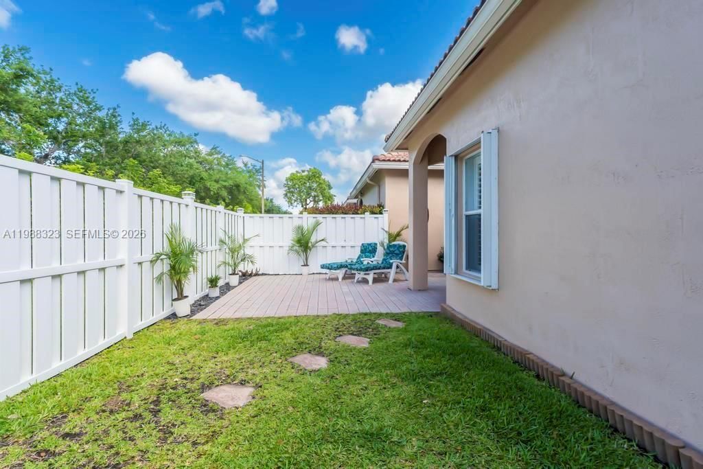 Real estate property located at 677 129th Way, Broward, Pembroke Falls Phase 3, Pembroke Pines, FL