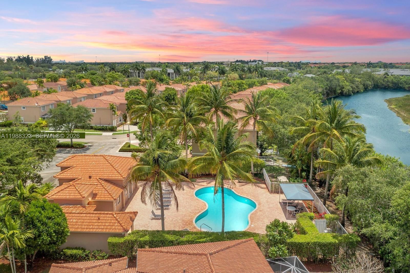 Real estate property located at 677 129th Way, Broward, Pembroke Falls Phase 3, Pembroke Pines, FL