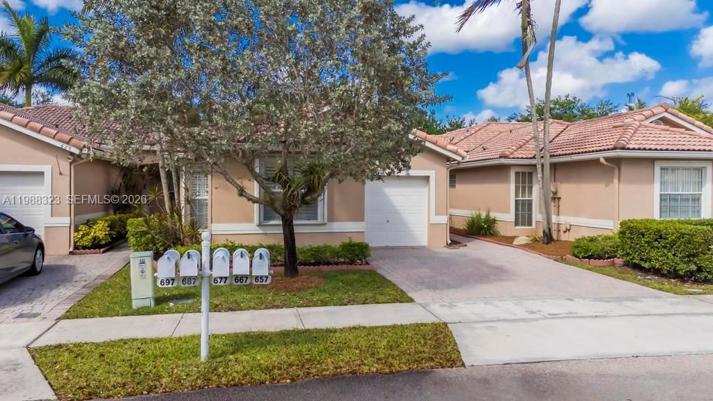 Real estate property located at 677 129th Way, Broward, Pembroke Falls Phase 3, Pembroke Pines, FL