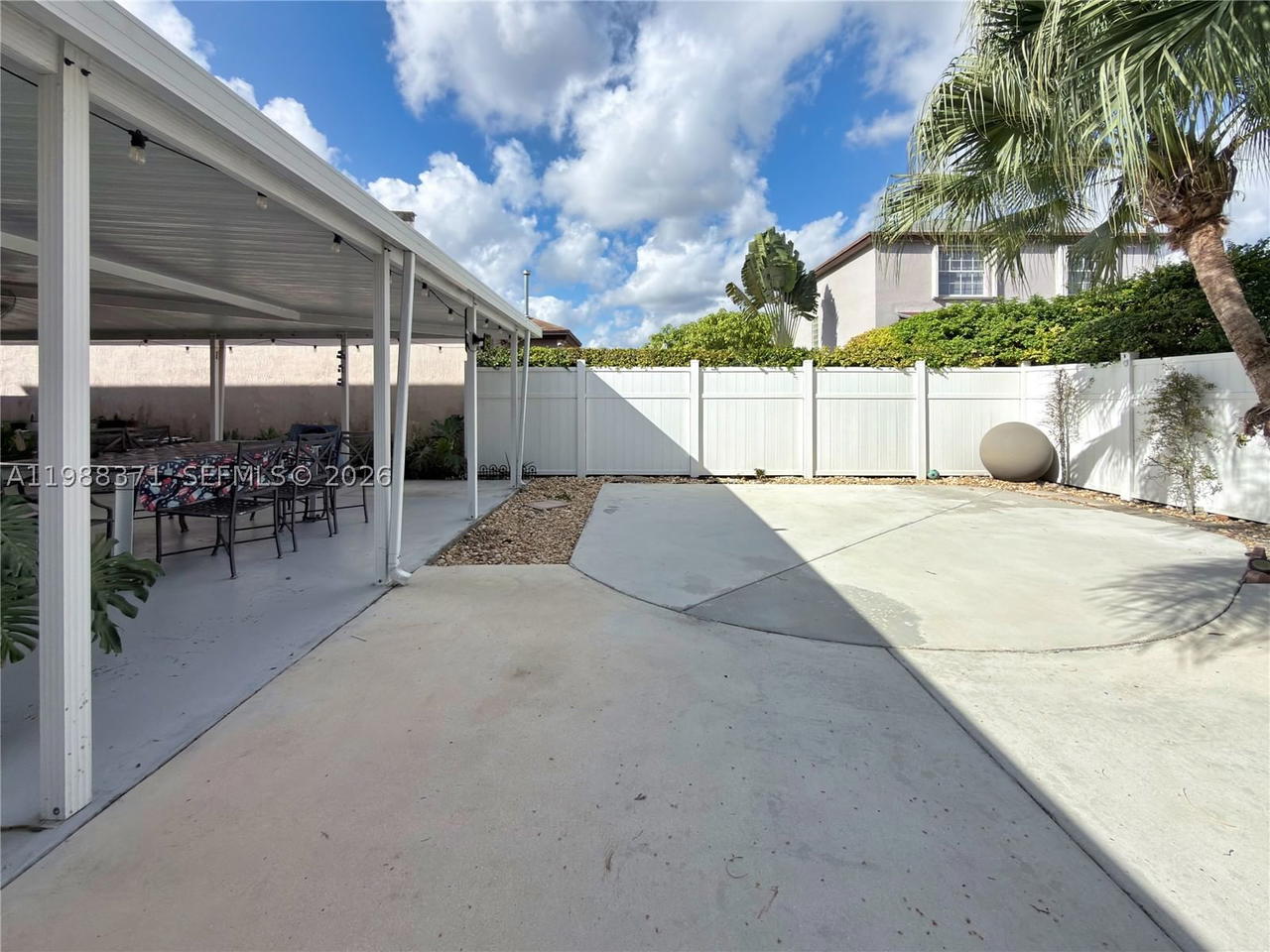 Real estate property located at 13921 164th St, Miami-dade, Paul Marks Sub, Miami, FL