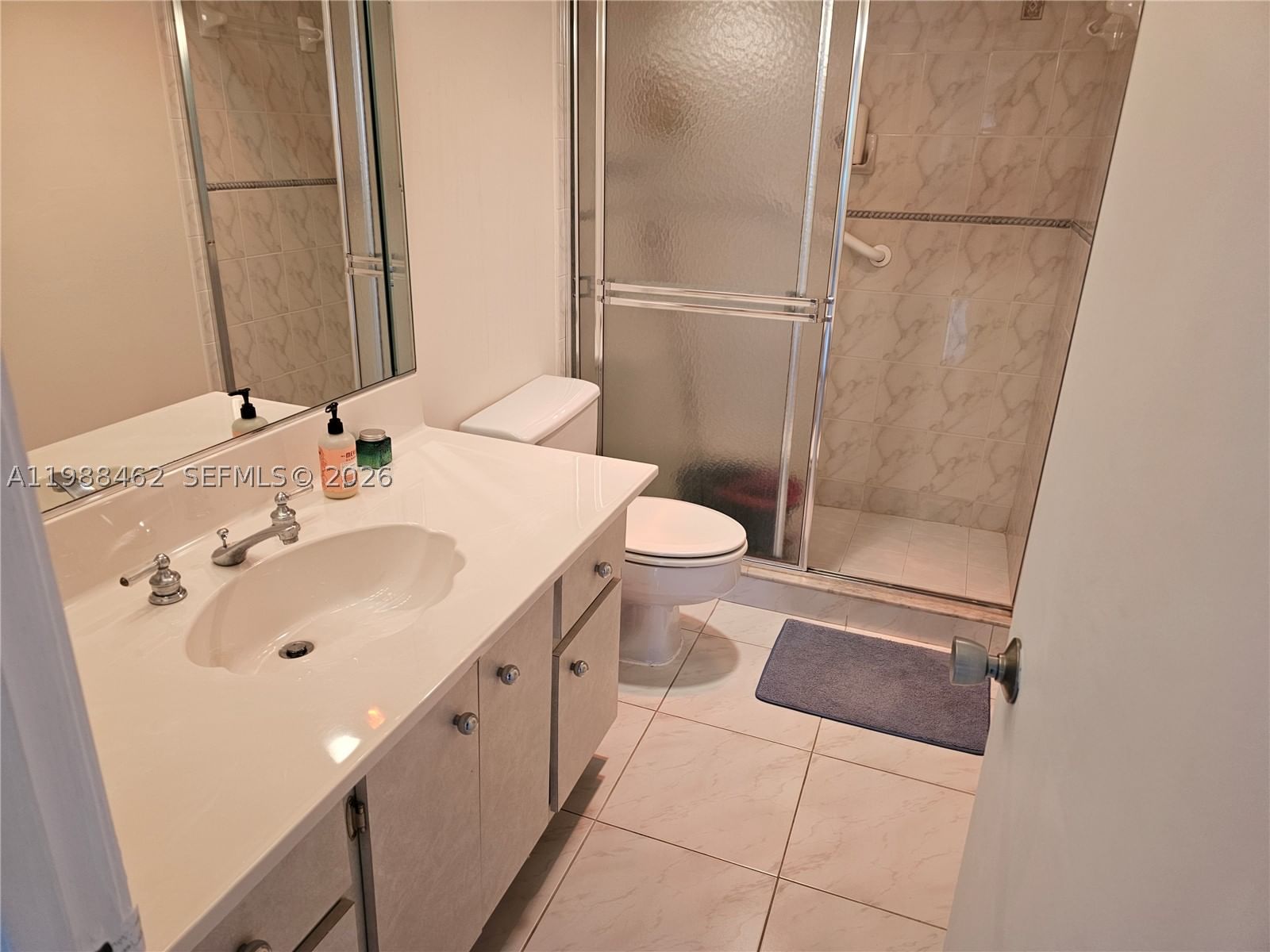 Real estate property located at 300 Bayview Dr #905, Miami-dade, Arlen House Condo, Sunny Isles Beach, FL