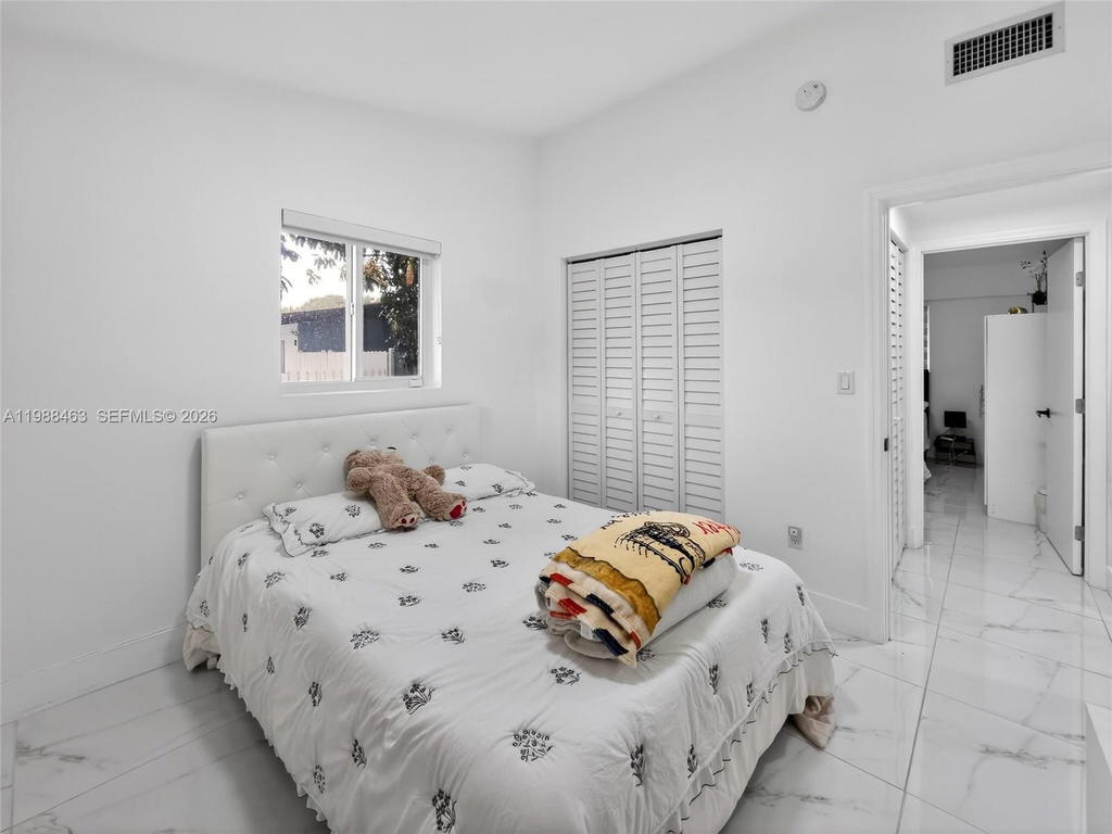 Real estate property located at 19800 5th Ave, Miami-dade, Sierra Mirada, Miami Gardens, FL