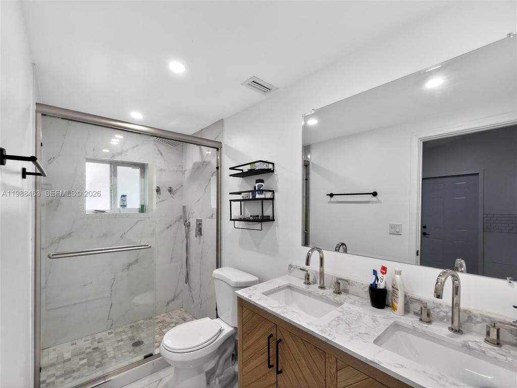 Real estate property located at 19800 5th Ave, Miami-dade, Sierra Mirada, Miami Gardens, FL