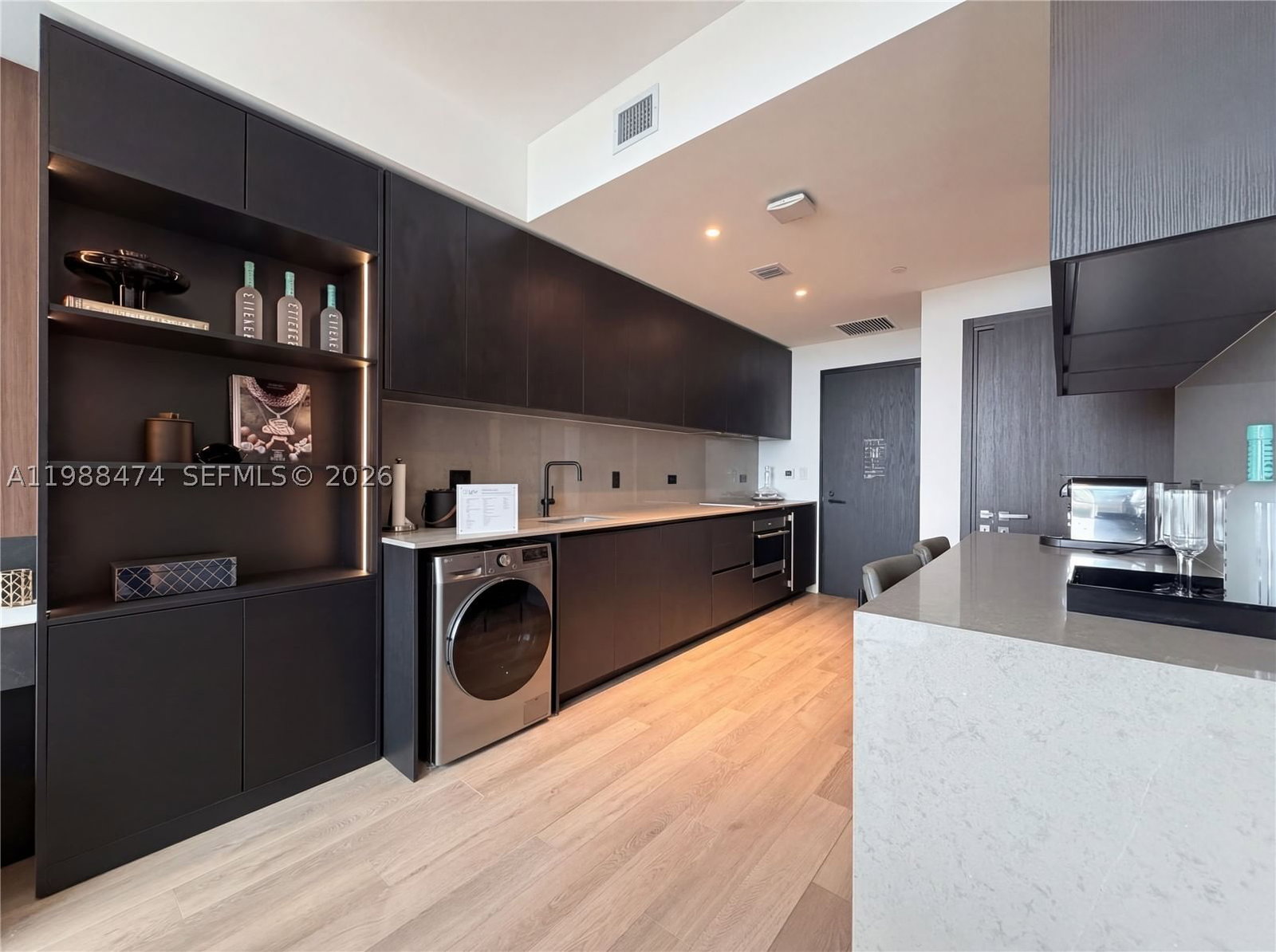Real estate property located at 20 11th St #4111, Miami-dade, Miami North, Miami, FL