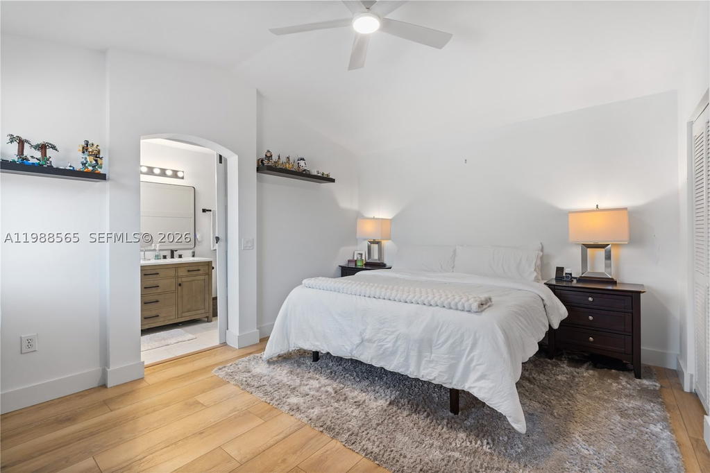 Real estate property located at 1120 Canella Ln, Broward, West Lake Village Plat, Hollywood, FL