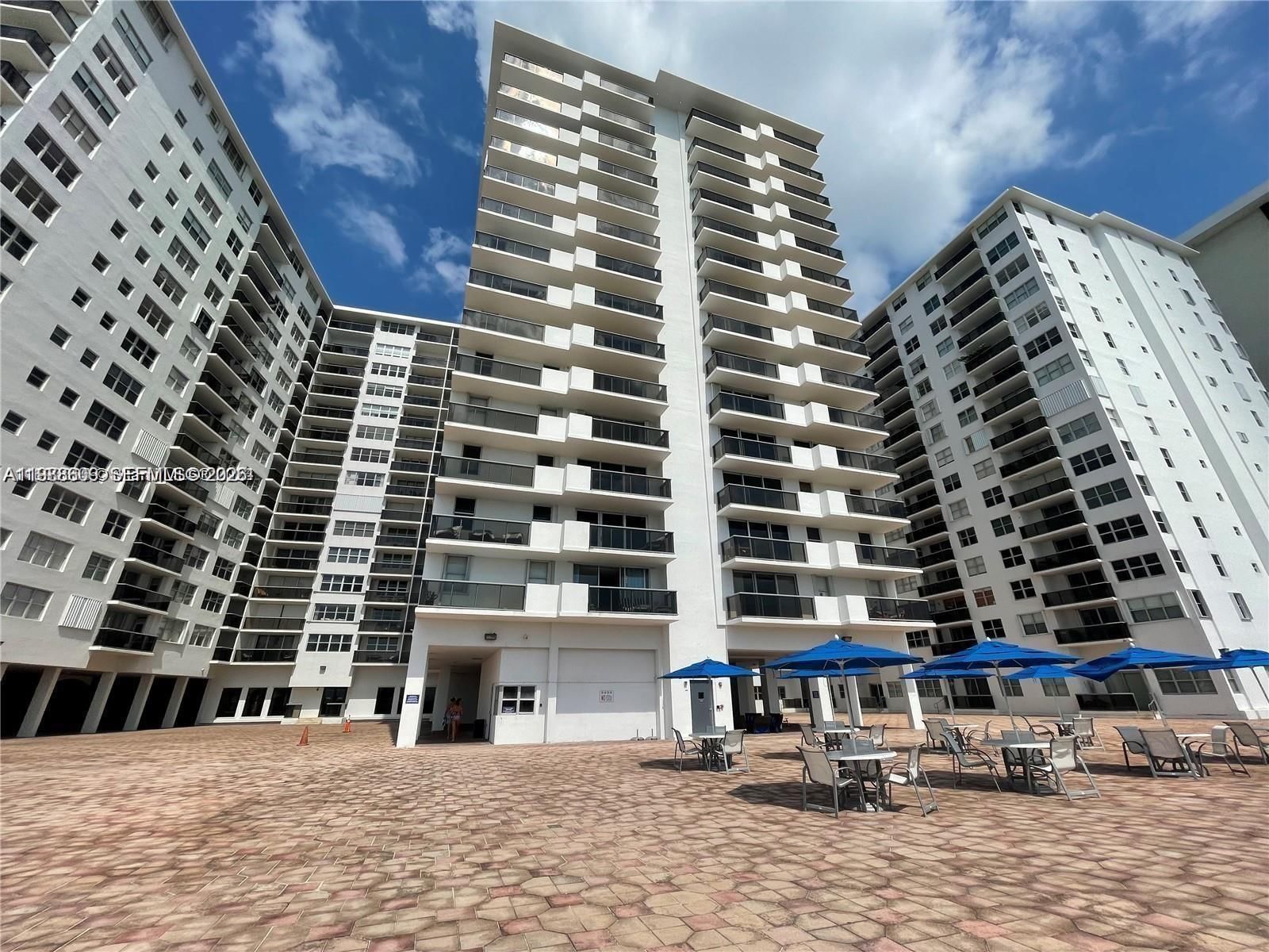 Real estate property located at 6039 Collins Ave #1710, Miami-dade, Maison Grande Condo, Miami Beach, FL