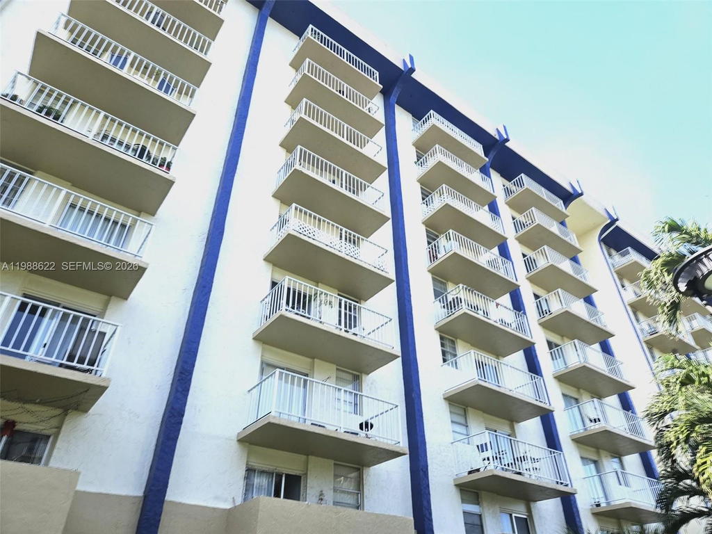 Real estate property located at 801 47th Ave #119W, Miami-dade, Yolanda Villas Condo, Miami, FL