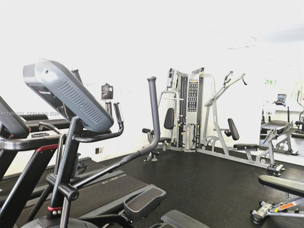 Real estate property located at 801 47th Ave #119W, Miami-dade, Yolanda Villas Condo, Miami, FL