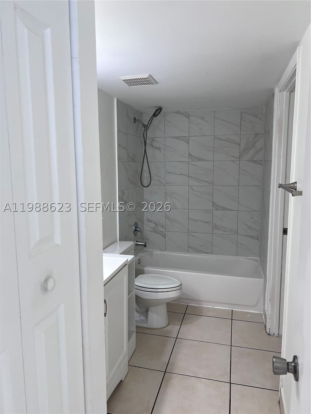 Real estate property located at 2750 76th St #208, Miami-dade, Terrazas Del Sol Condo, Hialeah, FL