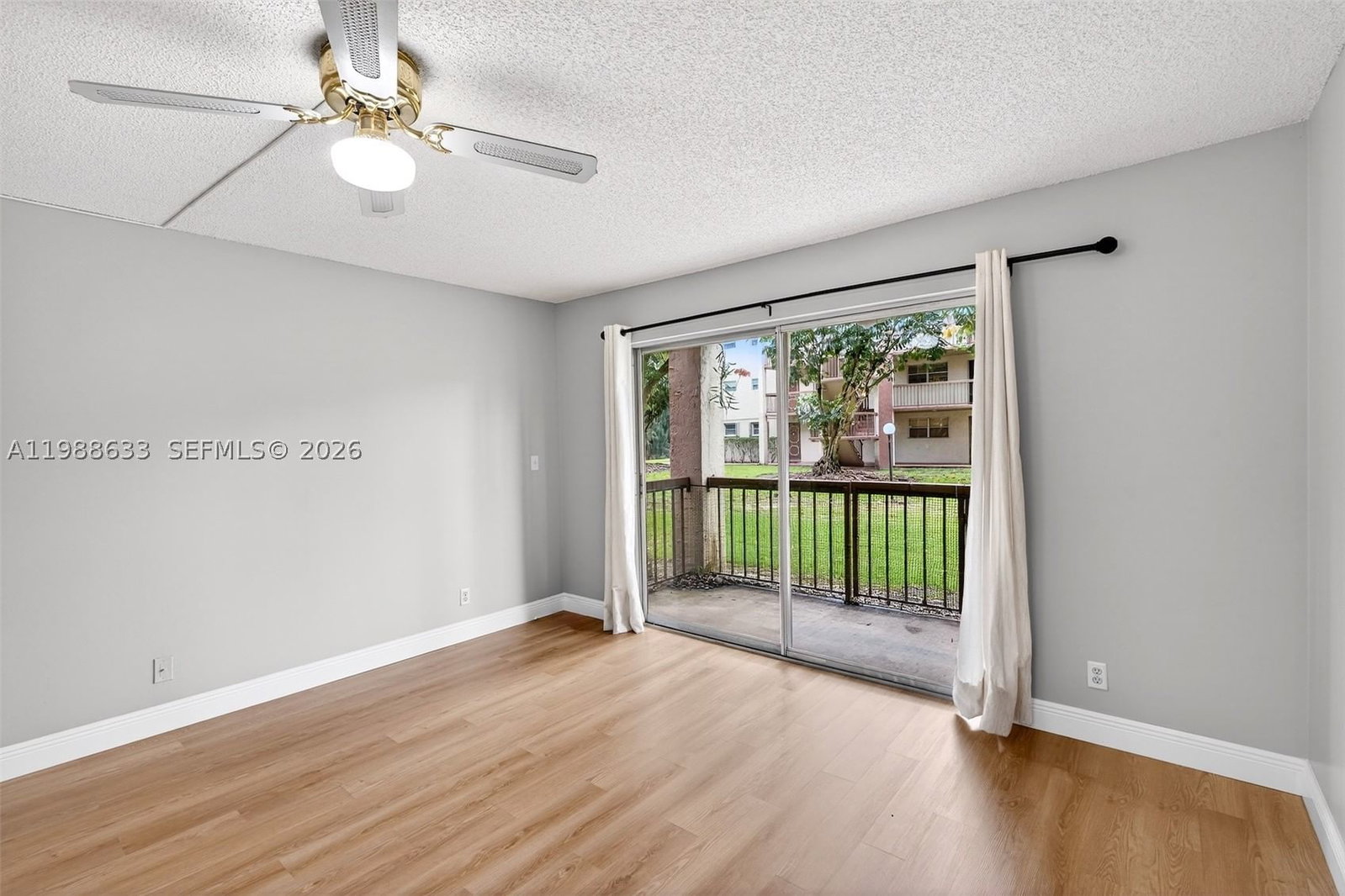 Real estate property located at 7000 Nova Dr #105E, Broward, Nova Gardens Condo, Davie, FL