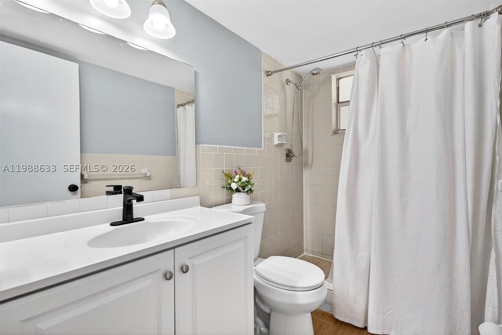Real estate property located at 7000 Nova Dr #105E, Broward, Nova Gardens Condo, Davie, FL