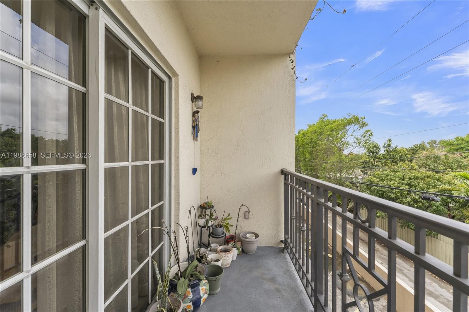 Real estate property located at 5271 8th St #212, Miami-dade, Granada Grand Condo, Miami, FL