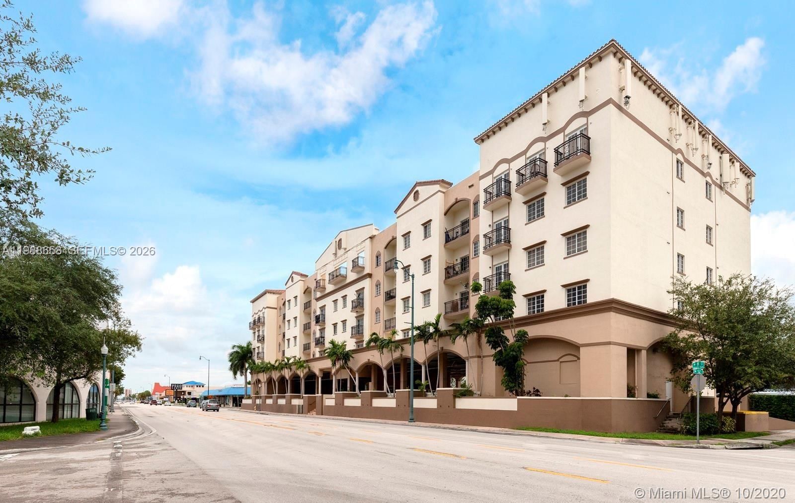 Real estate property located at 5271 8th St #212, Miami-dade, Granada Grand Condo, Miami, FL