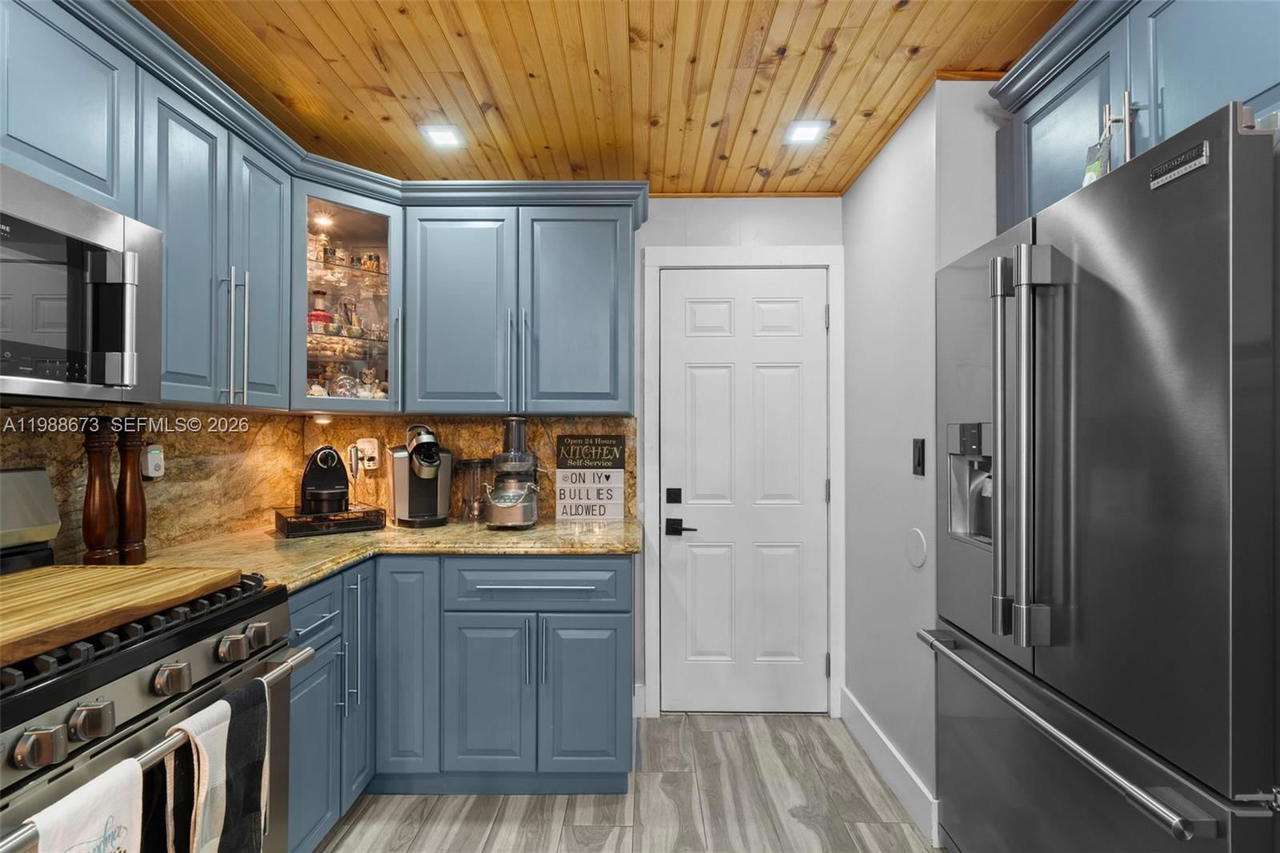 Real estate property located at 14888 140th St, Miami-dade, Adventure Homes, Miami, FL