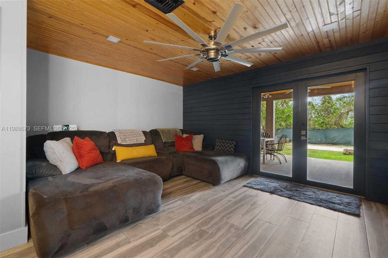 Real estate property located at 14888 140th St, Miami-dade, Adventure Homes, Miami, FL