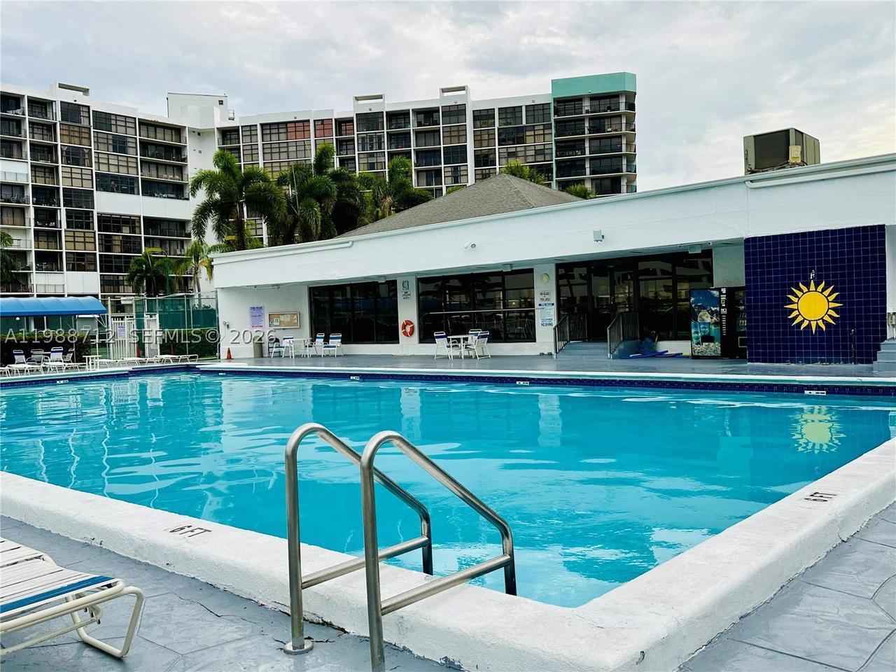 Real estate property located at 600 Parkview Dr #316, Broward, Towers Of Oceanview South, Hallandale Beach, FL