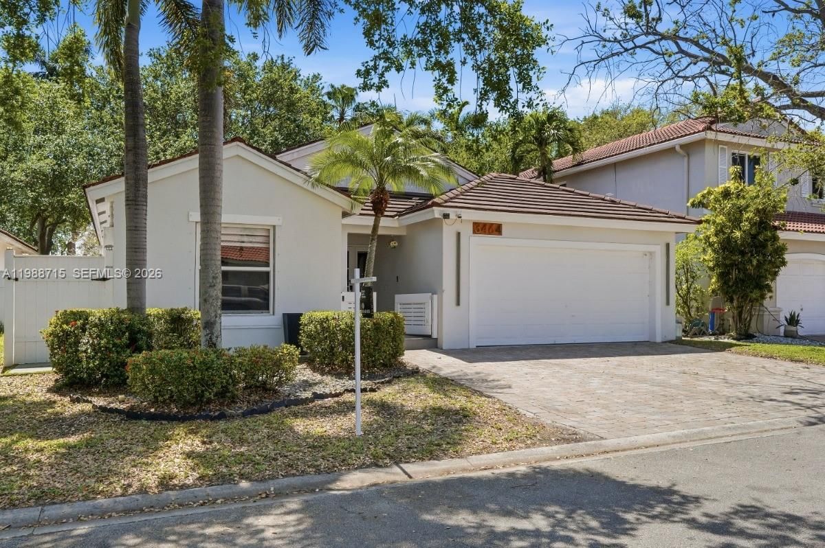 Real estate property located at 3464 51st St, Broward, Banyan Oakridge Plat, Hollywood, FL