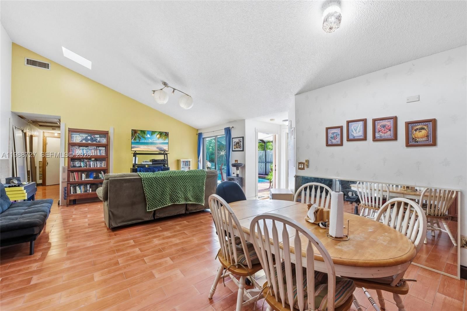 Real estate property located at 5644 Eagle Lake Dr, Palm Beach, Westwood Gardens 2, Palm Beach Gardens, FL