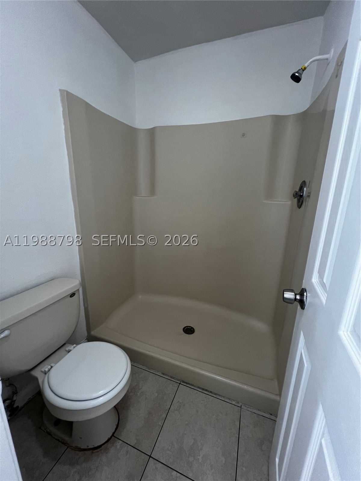 Real estate property located at 6001 Shakerwood Cir #204, Broward, Shaker Woods Village, Tamarac, FL